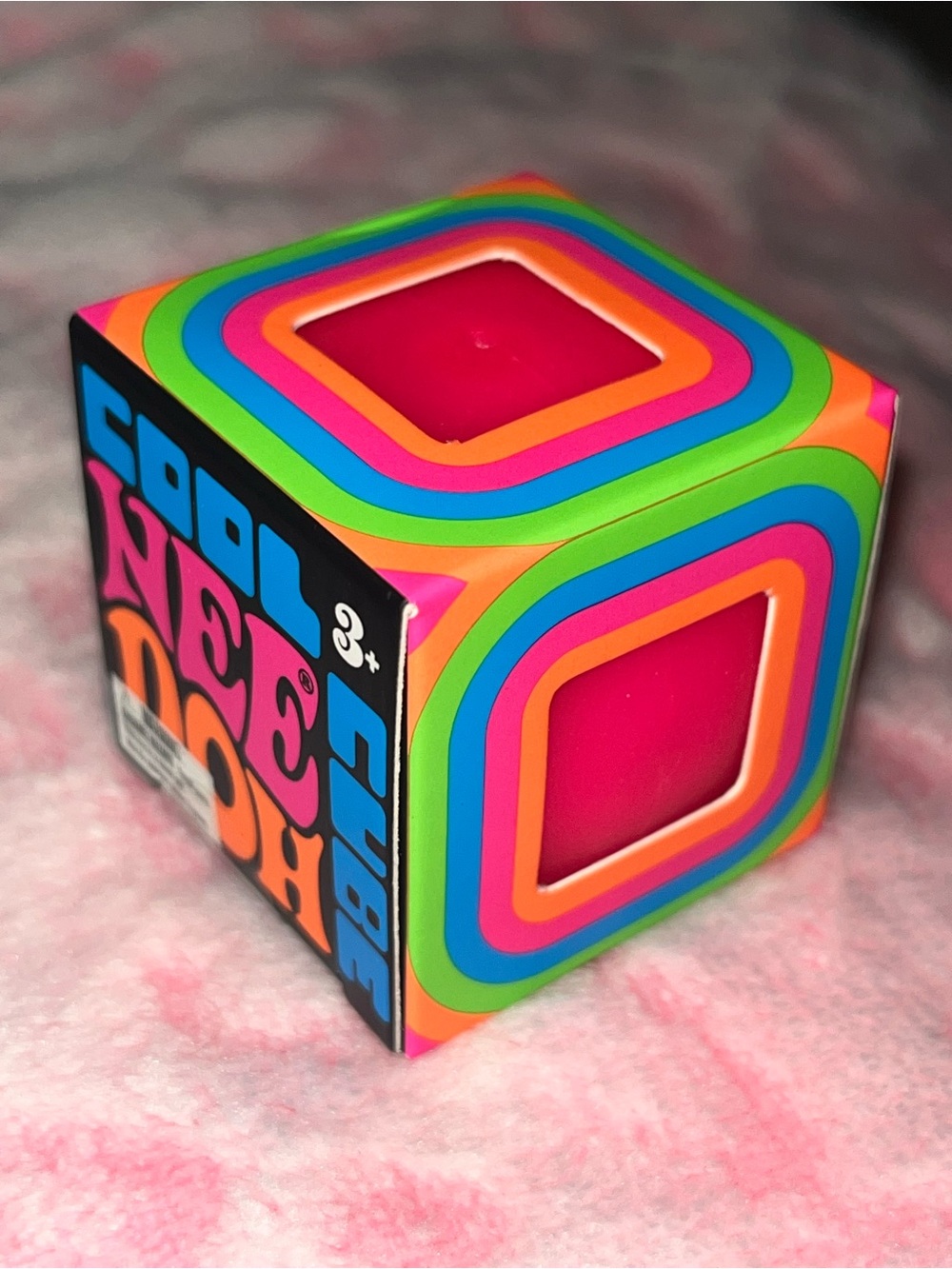 Authentic NeeDoh Cool Cube- Pink